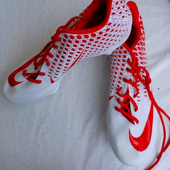 Nike Vapor Ultrafly BSBL Mid infield/Outfield Baseball - Picture 1 of 3